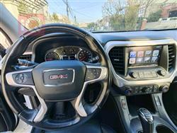 GMC Acadia